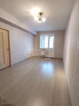 
   Продам 2-комнатную, 59 м², Бориса Богаткова ул, 218

. Фото 5.