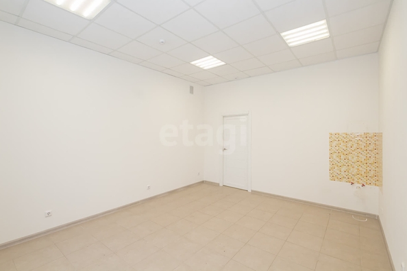 
   Сдам помещение, 60 м², Героев Революции ул, 23/1

. Фото 14.
