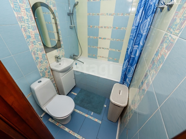 
   Продам 3-комнатную, 57.4 м², Большевистская ул, 171

. Фото 21.