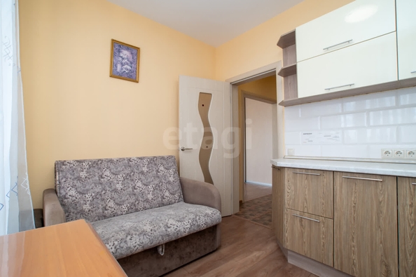 
  Продается 1-комн. квартира, 35.5 м², Петухова ул, д. 6/4
. Фото 6.
