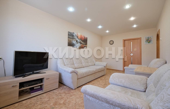 
   Продам 3-комнатную, 58.2 м², Гоголя ул, 201

. Фото 2.