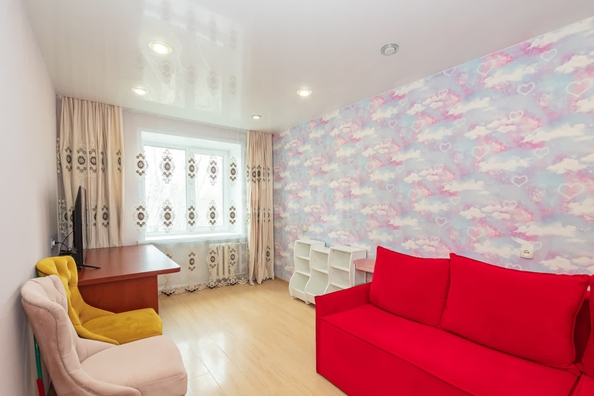 
   Продам 2-комнатную, 50.7 м², Марата ул, 1

. Фото 3.