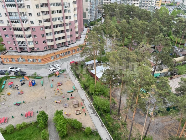 
   Продам 1-комнатную, 39.3 м², Сухарная ул, 101

. Фото 7.