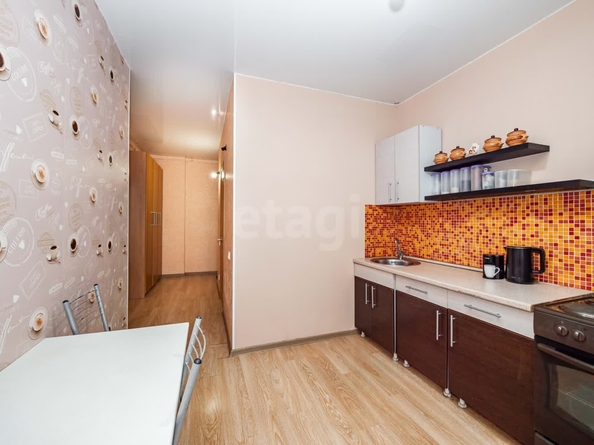 
  Продается 1-комн. квартира, 35 м², В. Высоцкого ул, д. 43
. Фото 8.