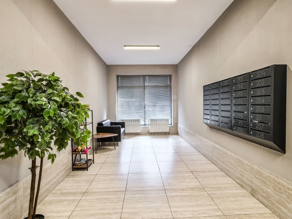 
   Продам 3-комнатную, 64.7 м², Василия Клевцова ул, 1

. Фото 3.
