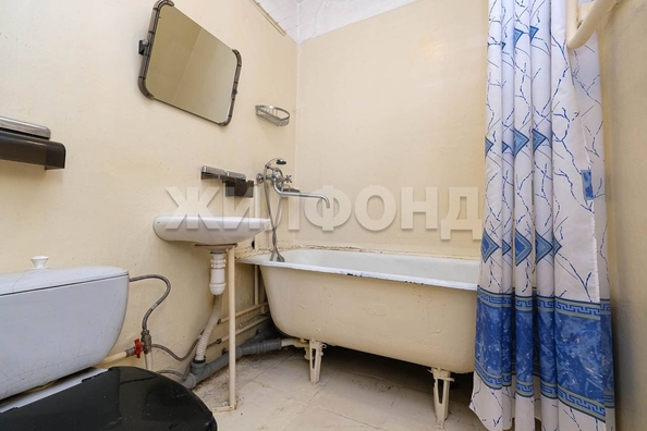 
   Продам 1-комнатную, 30.8 м², Никитина ул, 15

. Фото 13.