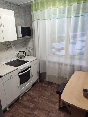 
  Сдам в аренду 2-комнатную квартиру, 30.5 м², Новосибирск

. Фото 1.