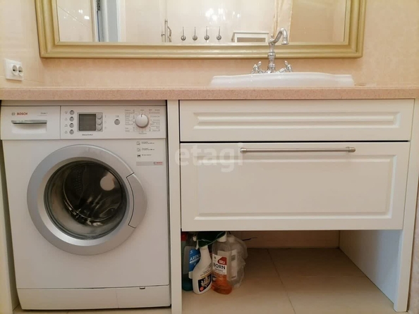 
   Продам 3-комнатную, 107.2 м², 6-й микрорайон, 15

. Фото 28.
