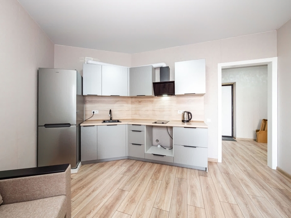 
  Сдам в аренду 1-комнатную квартиру, 38.1 м², Новосибирск

. Фото 1.