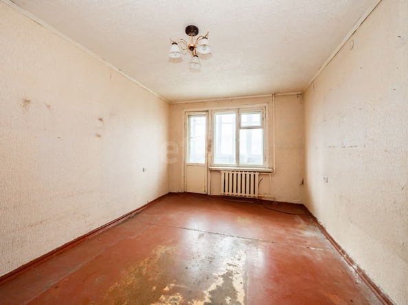 
   Продам 3-комнатную, 60 м², Флотская ул, 24

. Фото 2.