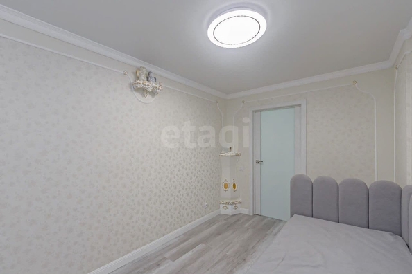 
   Продам 3-комнатную, 83 м², 2-я Обская ул, 71/1

. Фото 8.