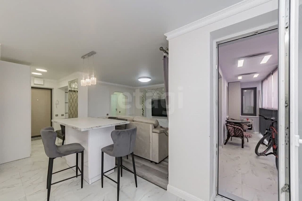 
   Продам 3-комнатную, 83 м², 2-я Обская ул, 71/1

. Фото 13.