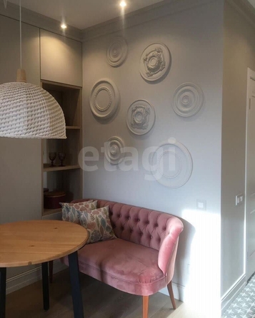 
   Продам 1-комнатную, 41 м², Лескова ул, 15

. Фото 1.