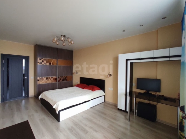 
   Продам 2-комнатную, 83.9 м², Залесского ул, 8/1

. Фото 4.