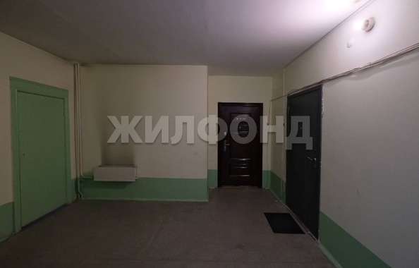
   Продам 1-комнатную, 40.8 м², Вертковская ул, 38

. Фото 33.