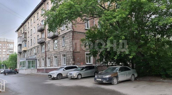 
  Продается 3-комн. квартира, 76 м², Трикотажная ул, д. 52
. Фото 11.