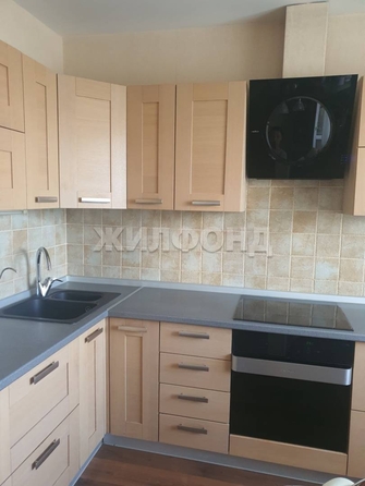 
   Продам 3-комнатную, 74.7 м², Ипподромская ул, 44

. Фото 6.