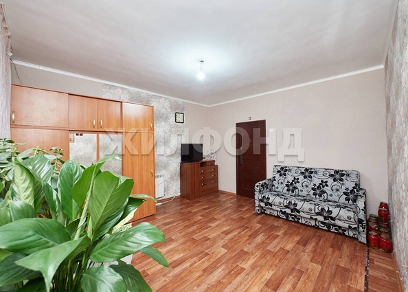 
   Продам дом, 45.1 м², Новосибирск

. Фото 1.