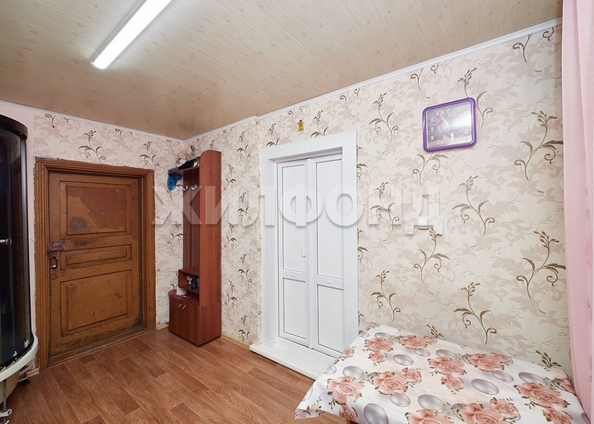 
   Продам дом, 45.1 м², Новосибирск

. Фото 7.