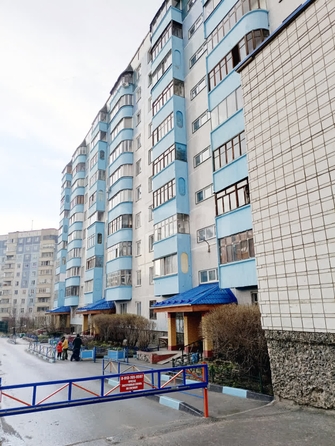 
  Продается 1-комн. квартира, 41.1 м², Лазурная ул, д. 20
. Фото 3.