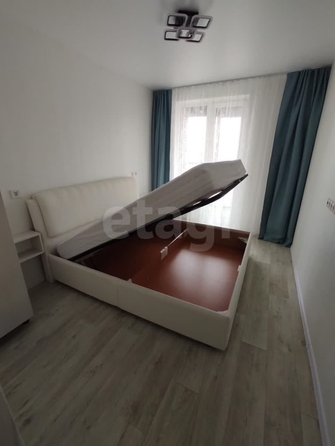 
  Сдам в аренду 2-комнатную квартиру, 42 м², Новосибирск

. Фото 4.