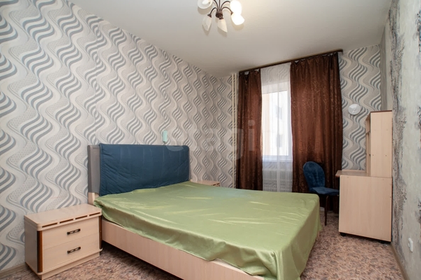 
   Продам 3-комнатную, 76.9 м², Петухова ул, 14/5

. Фото 5.