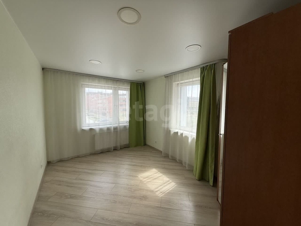 
  Продается 2-комн. квартира, 58.5 м², Большевистская ул, д. 108
. Фото 3.