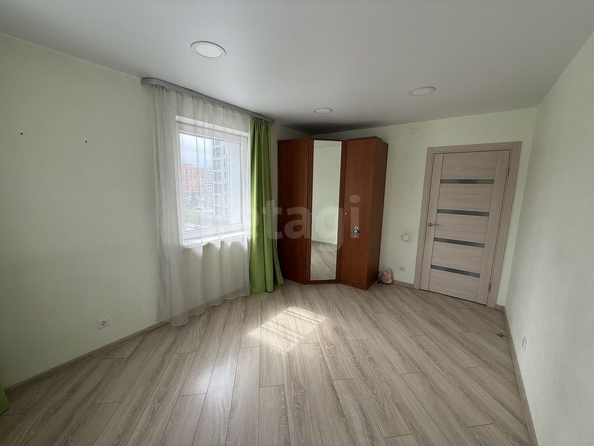 
  Продается 2-комн. квартира, 58.5 м², Большевистская ул, д. 108
. Фото 4.