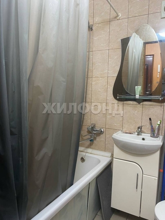 
   Продам 2-комнатную, 43.7 м², Олеко Дундича ул, 23/3

. Фото 5.