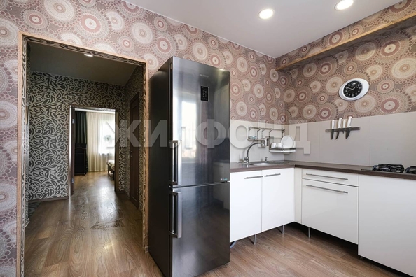 
  Продается 2-комн. квартира, 57.3 м², Кирова ул, д. 346
. Фото 21.
