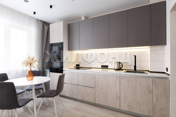 
   Продам 3-комнатную, 54.7 м², 1-я Чулымская ул, 112/5

. Фото 2.