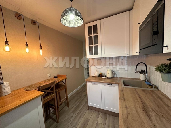 
  Продается 3-комн. квартира, 56.6 м², Трудовая ул, д. 15
. Фото 3.