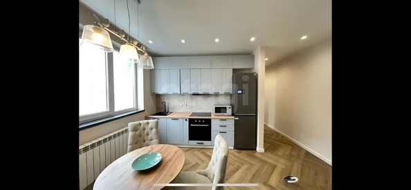 
  Сдается 1-комн. квартира, 72 м², Есенина ул, д. 12/1
. Фото 1.