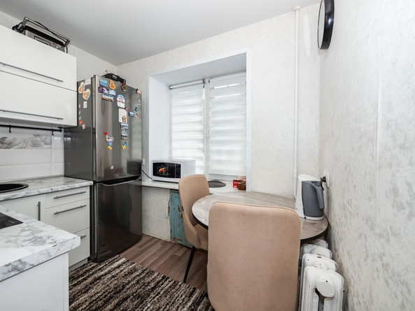 
   Продам 3-комнатную, 52 м², Новоуральская ул, 25

. Фото 1.