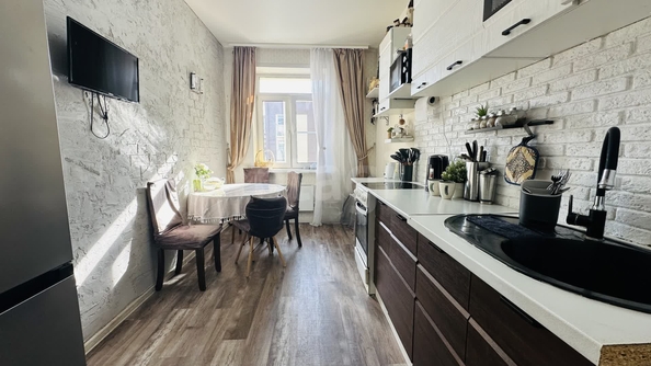 
  Продается 3-комн. квартира, 63.9 м², Большая ул, д. 678
. Фото 5.