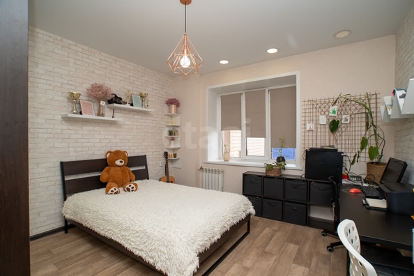 
   Продам 3-комнатную, 71.5 м², Петухова ул, 6/4

. Фото 6.