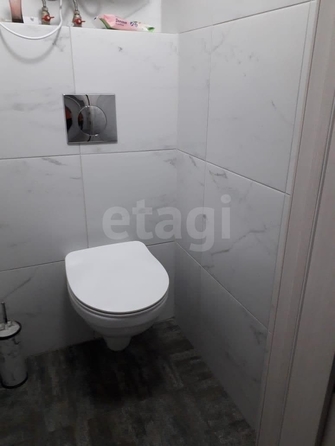 
  Сдам в аренду 1-комнатную квартиру, 49 м², Новосибирск

. Фото 5.