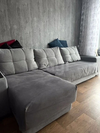 
   Продам 2-комнатную, 58 м², Закаменский мкр, 23

. Фото 2.