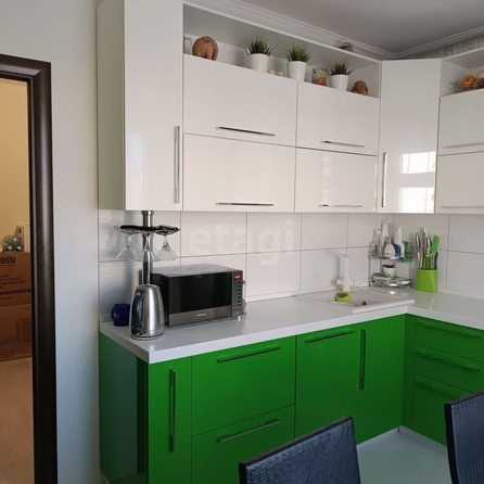 
   Продам 2-комнатную, 56.1 м², Тюленина ул, 24/1

. Фото 4.