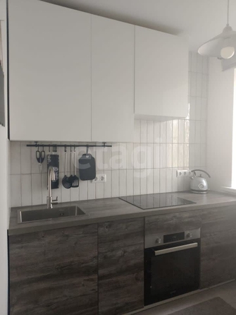 
   Продам 2-комнатную, 43.9 м², Военного городка тер, 770

. Фото 3.