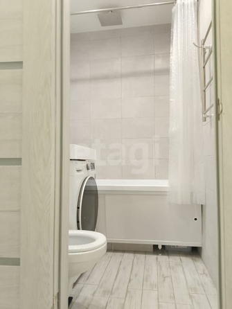 
   Продам 2-комнатную, 43.9 м², Военного городка тер, 770

. Фото 13.
