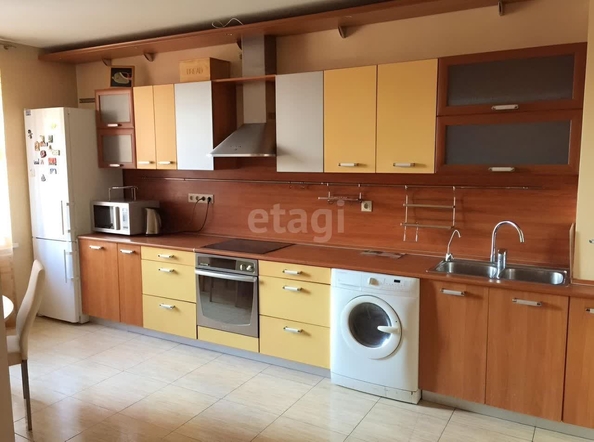 
   Продам 3-комнатную, 124 м², Крылова ул, 4

. Фото 3.