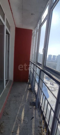 
   Продам 1-комнатную, 46.97 м², Зорге ул, 279

. Фото 2.
