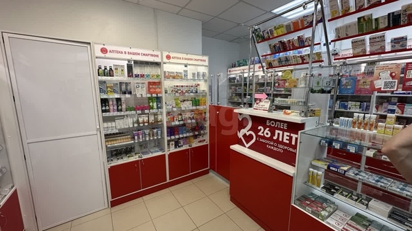 
   Сдам торговое помещение, 35.9 м², Виктора Уса ул, 1/2

. Фото 3.