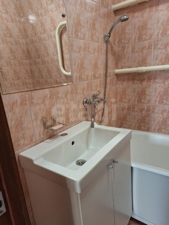 
   Продам 3-комнатную, 60.2 м², Линейная ул, 31/1

. Фото 13.