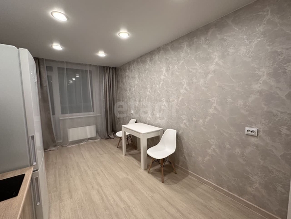 
  Сдам в аренду 1-комнатную квартиру, 42 м², Новосибирск

. Фото 13.