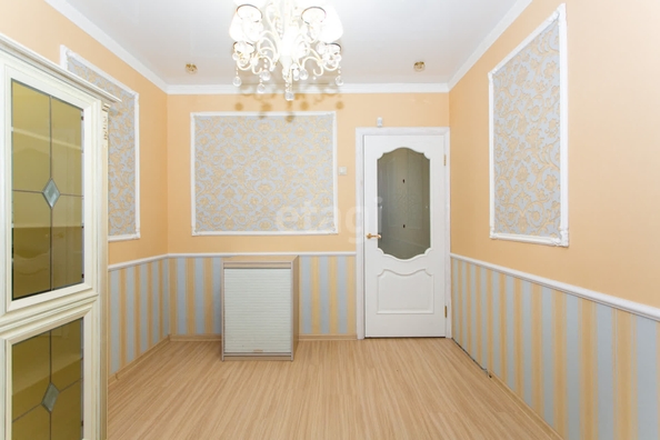 
   Продам 4-комнатную, 77.1 м², Тульская ул, 90

. Фото 20.