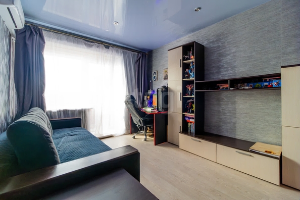 
   Продам студию, 25.5 м², Титова ул, 253/5

. Фото 2.