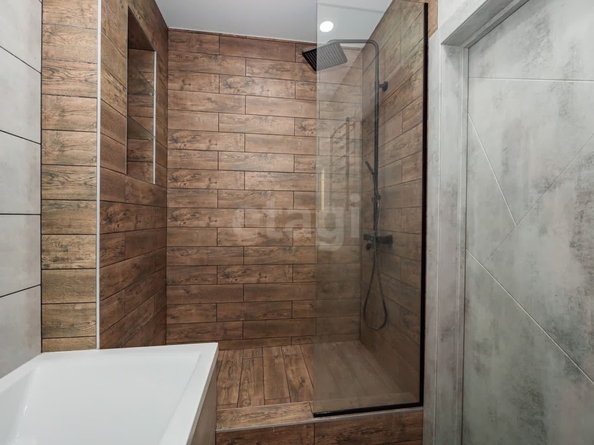 
   Продам 2-комнатную, 55.3 м², Закаменский мкр, 23

. Фото 17.