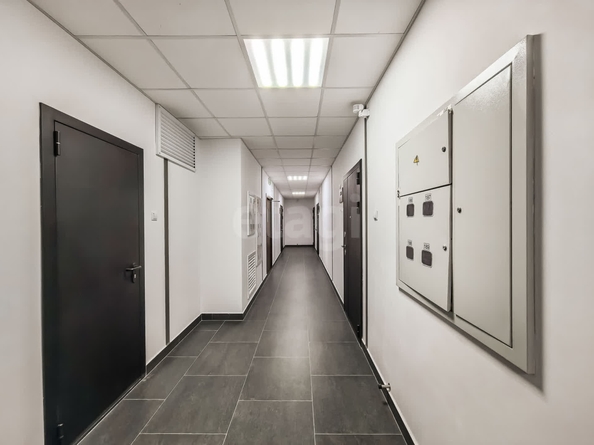 
   Продам 2-комнатную, 37.9 м², Кирова ул, 274

. Фото 23.